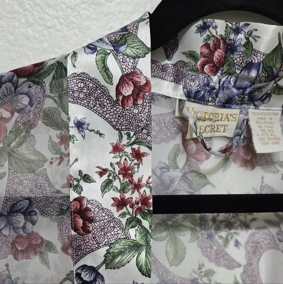 VTG Victoria's Secret Sheer Floral Robe Satin Trim Gold Label One Size - Picture 3 of 10